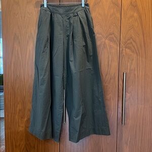 100% Cotton Wide Leg Pants Flat Front and Elastic Waist S